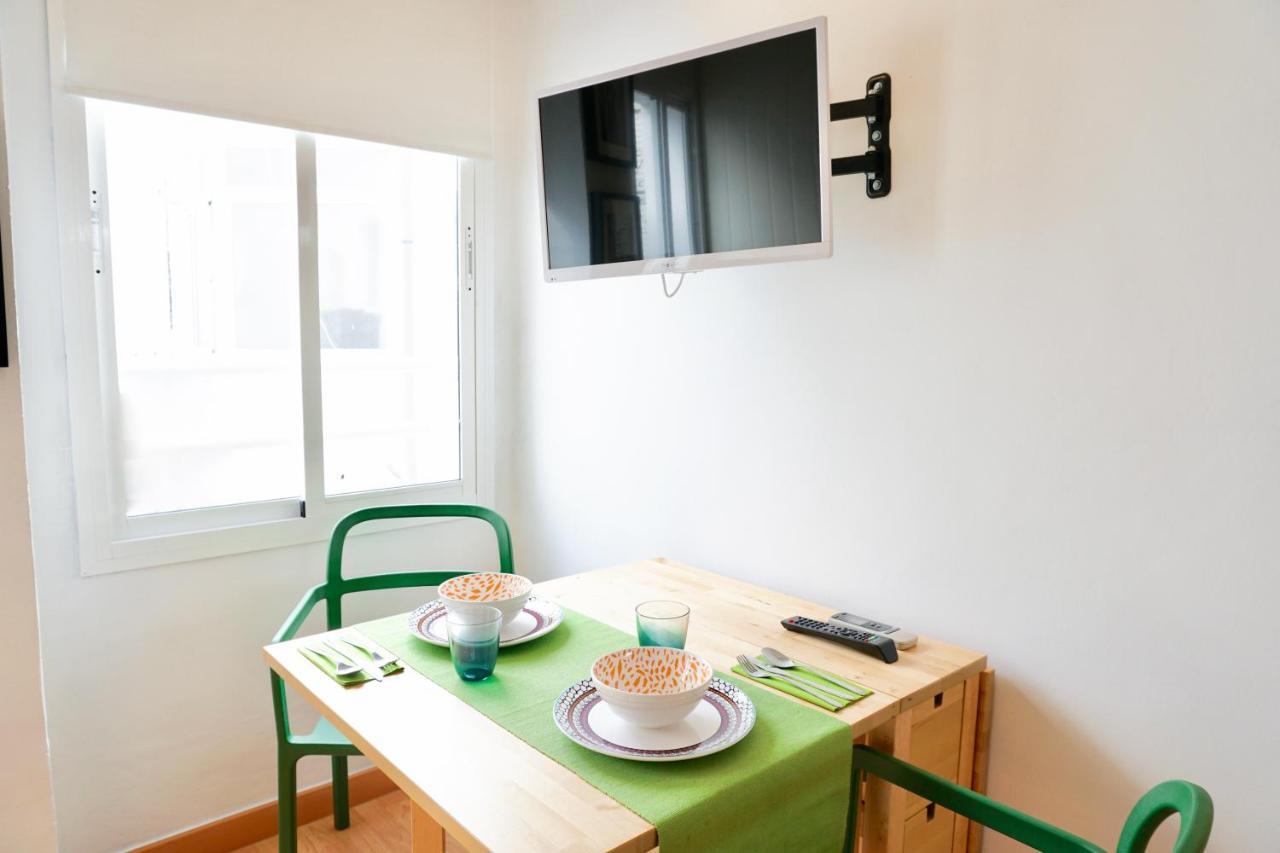 Alemania & Soho By Ele Apartments マラガ エクステリア 写真